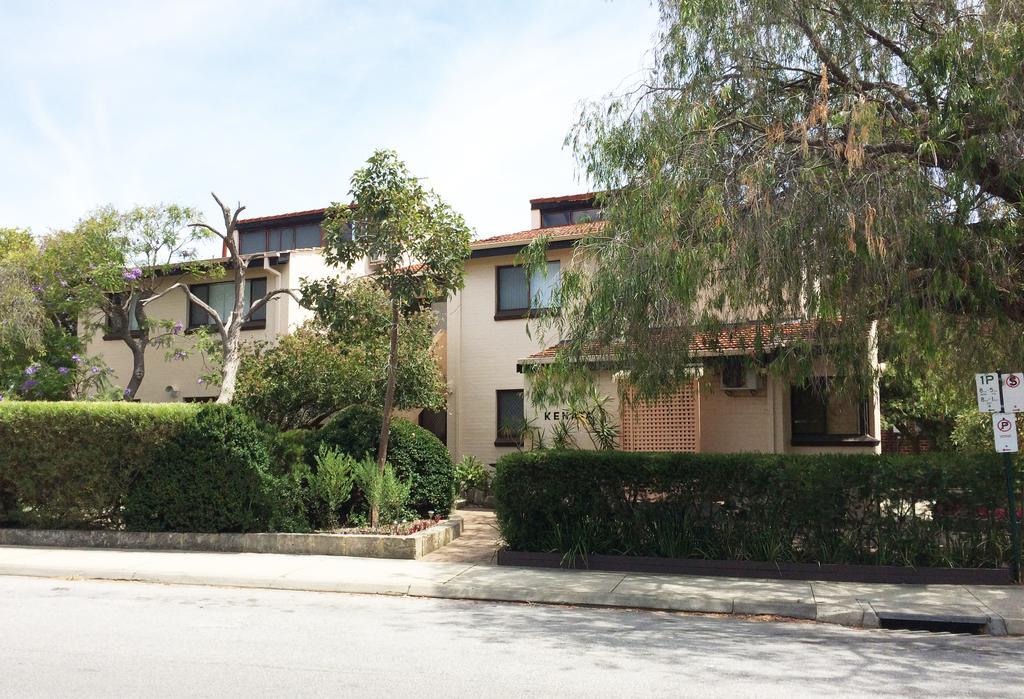 Kenata-Fairway Apartment Hotel Perth Exterior foto